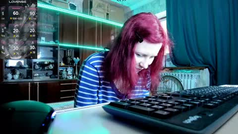 Snapshot of pa1e_pr1ncess chatting on 01/02/25, 01:19 Ella online show from 01/02/25, 01:19