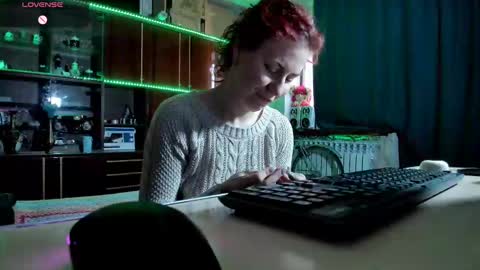 Snapshot of pa1e_pr1ncess chatting on 03/07/25, 06:46 Ella online show from 03/07/25, 06:46