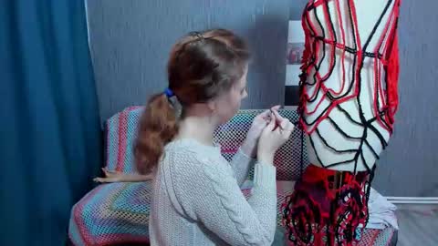 Ella online show from 11/26/25, 07:53