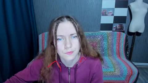 Ella online show from 02/11/26, 07:02