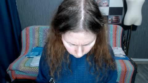 Ella online show from 04/10/26, 06:29