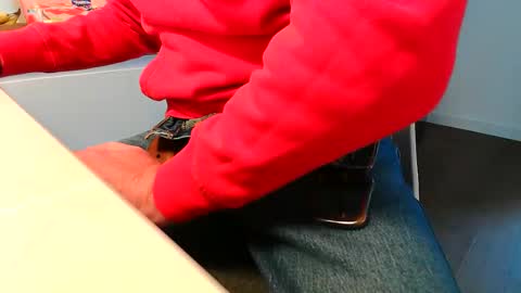 pablo19692017 online show from 03/12/26, 09:48