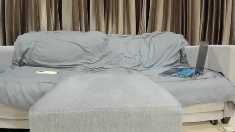 Snapshot of pablo_feet chatting on 01/13/26, 03:28 Paolo 187 84 online show from 01/13/26, 03:28