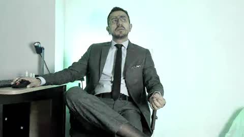 Snapshot of pablo_rincon95 chatting on 12/24/24, 11:28 pablo rincon95 online show from 12/24/24, 11:28