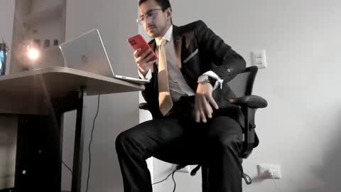 Snapshot of pablo_rincon95 chatting on 01/16/25, 05:33 pablo rincon95 online show from 01/16/25, 05:33