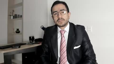 Snapshot of pablo_rincon95 chatting on 01/19/25, 10:39 pablo rincon95 online show from 01/19/25, 10:39