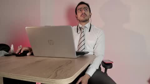 Snapshot of pablo_rincon95 chatting on 01/21/25, 11:34 pablo rincon95 online show from 01/21/25, 11:34