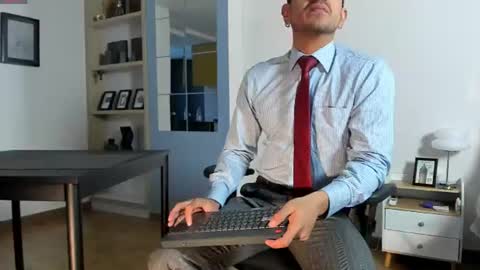 Snapshot of pablo_rincon95 chatting on 06/30/26, 11:55 pablo rincon95 online show from 06/30/26, 11:55