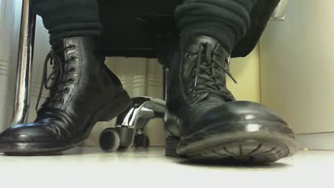 Pablo Meness online show from 02/06/25, 03:41