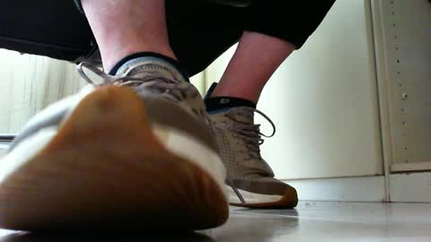 Pablo Meness online show from 02/09/25, 02:29