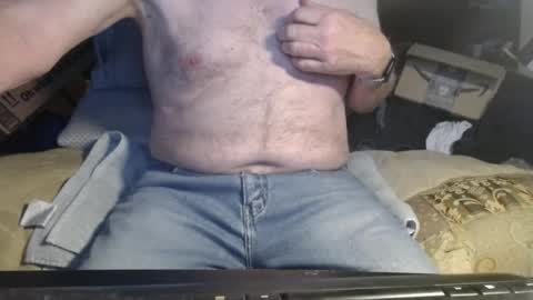 Snapshot of paccoast chatting on 02/03/25, 06:02 paccoast online show from 02/03/25, 06:02