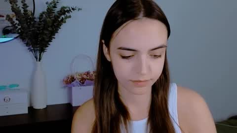 Iris online show from 10/05/25, 10:29