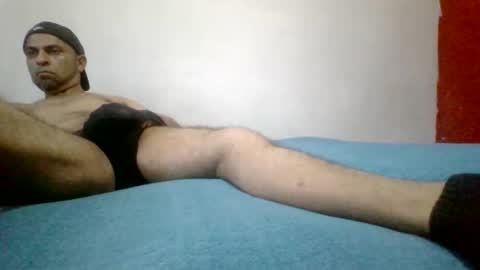 Snapshot of packo7777 chatting on 10/14/25, 12:00 packo7777 online show from 10/14/25, 12:00