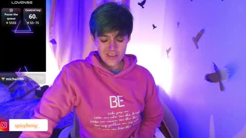 Snapshot of pafebame chatting on 10/23/25, 08:24 Fernanda online show from 10/23/25, 08:24