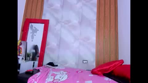 Snapshot of pahulamontero chatting on 05/08/26, 03:06 pahulamontero online show from 05/08/26, 03:06