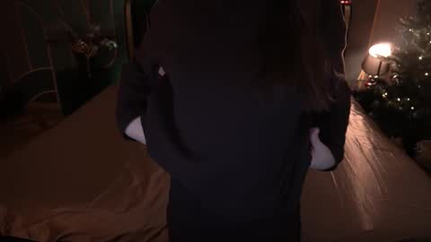 Paige online show from 12/22/25, 06:43