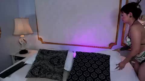 Snapshot of paiigepeach chatting on 02/25/25, 11:08 PaIIgePeach online show from 02/25/25, 11:08