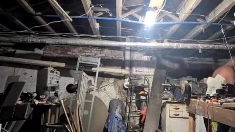 Eros online show from 11/26/25, 10:38