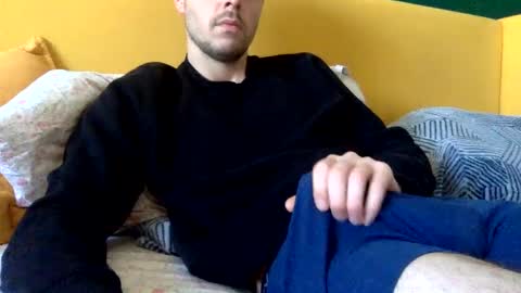 Snapshot of paintdude424 chatting on 01/03/25, 06:03 paintdude424 online show from 01/03/25, 06:03