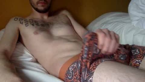 Snapshot of paintdude424 chatting on 11/25/25, 05:57 paintdude424 online show from 11/25/25, 05:57