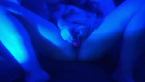 hipnthighsLaylla online show from 12/15/25, 02:38