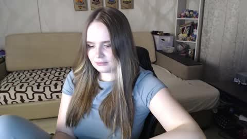 Lizzi  Igor online show from 11/22/25, 06:07