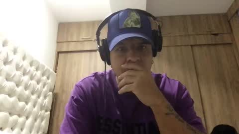 Snapshot of paisaexotico chatting on 09/25/25, 02:37 paisaexotico online show from 09/25/25, 02:37