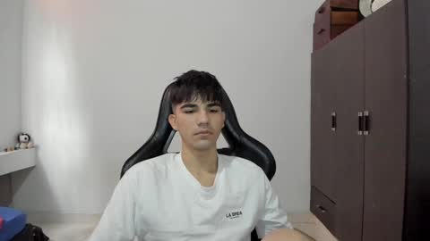 pakun_ online show from 12/23/24, 03:12