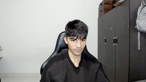 pakun_ online show from 01/04/25, 12:37