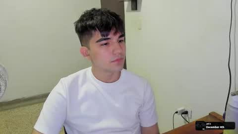 pakun_ online show from 03/25/26, 01:44