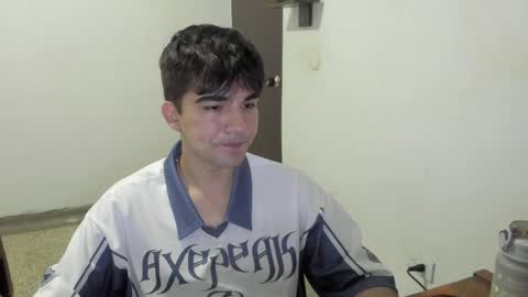 pakun_ online show from 04/10/26, 01:33