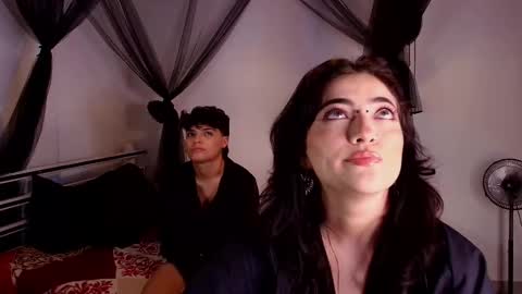 Snapshot of palmerandsony chatting on 03/01/26, 11:51 online show from 03/01/26, 11:51