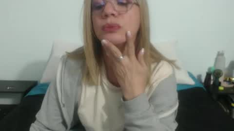 paloma online show from 05/02/26, 02:49