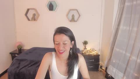 Snapshot of paloma_victory chatting on 01/15/25, 08:58 Paloma online show from 01/15/25, 08:58