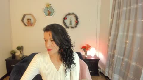 Snapshot of paloma_victory chatting on 12/03/25, 09:35 Paloma online show from 12/03/25, 09:35