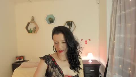 Paloma  online show from 06/24/26, 08:41