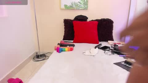 Pamela online show from 02/25/25, 12:13