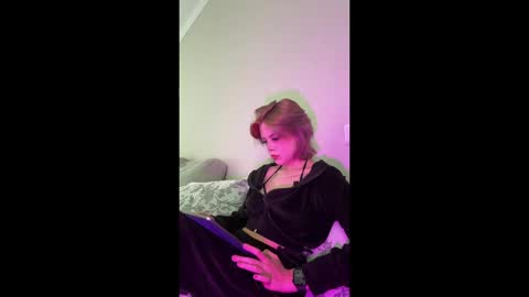 Snapshot of pamela__norris chatting on 06/10/26, 04:39 Pamela online show from 06/10/26, 04:39