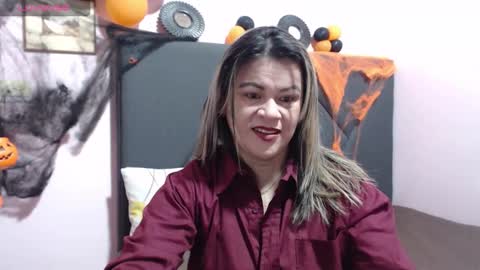 pamela_echeverria online show from 10/18/25, 10:49