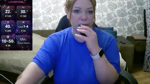 Snapshot of pamela_passion chatting on 11/24/25, 11:21 pamela_passion online show from 11/24/25, 11:21