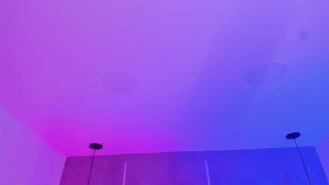 Manuela online show from 09/17/25, 11:45