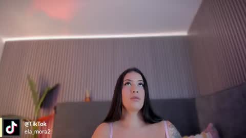 Manuela online show from 06/18/26, 06:56