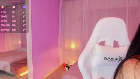 Snapshot of pamelaascott chatting on 02/09/25, 12:39 P A M online show from 02/09/25, 12:39