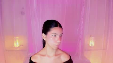 Snapshot of pamelaascott chatting on 03/05/25, 12:05 P A M online show from 03/05/25, 12:05