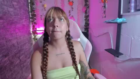 pamelajhonsom online show from 10/22/25, 04:07