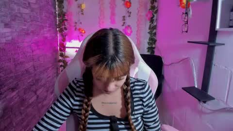 pamelajhonsom online show from 10/28/25, 02:20