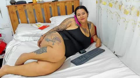 Snapshot of pamelaruiizz3 chatting on 04/24/26, 10:01 Pamela online show from 04/24/26, 10:01