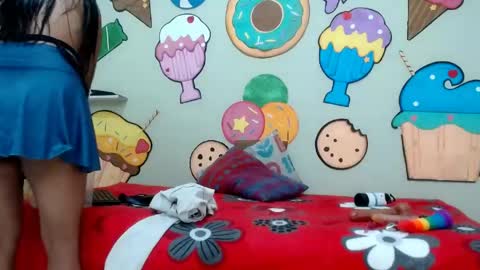 pamelaskiny20 online show from 05/05/26, 02:19
