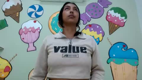 pamelaskiny20 online show from 05/28/26, 02:53