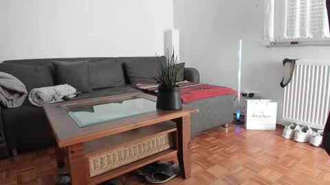 pampersandspanking online show from 11/13/25, 10:36